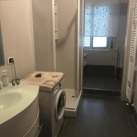 Tindari Apartment *